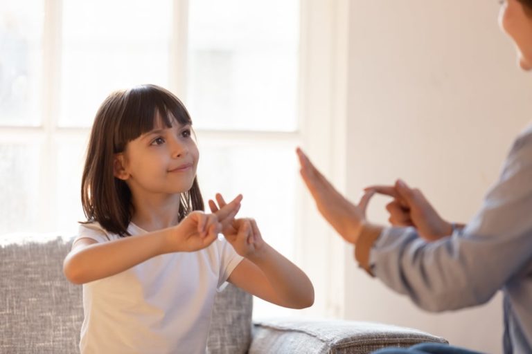 the-different-types-of-sign-language-in-the-uk-alpha-academy-blog